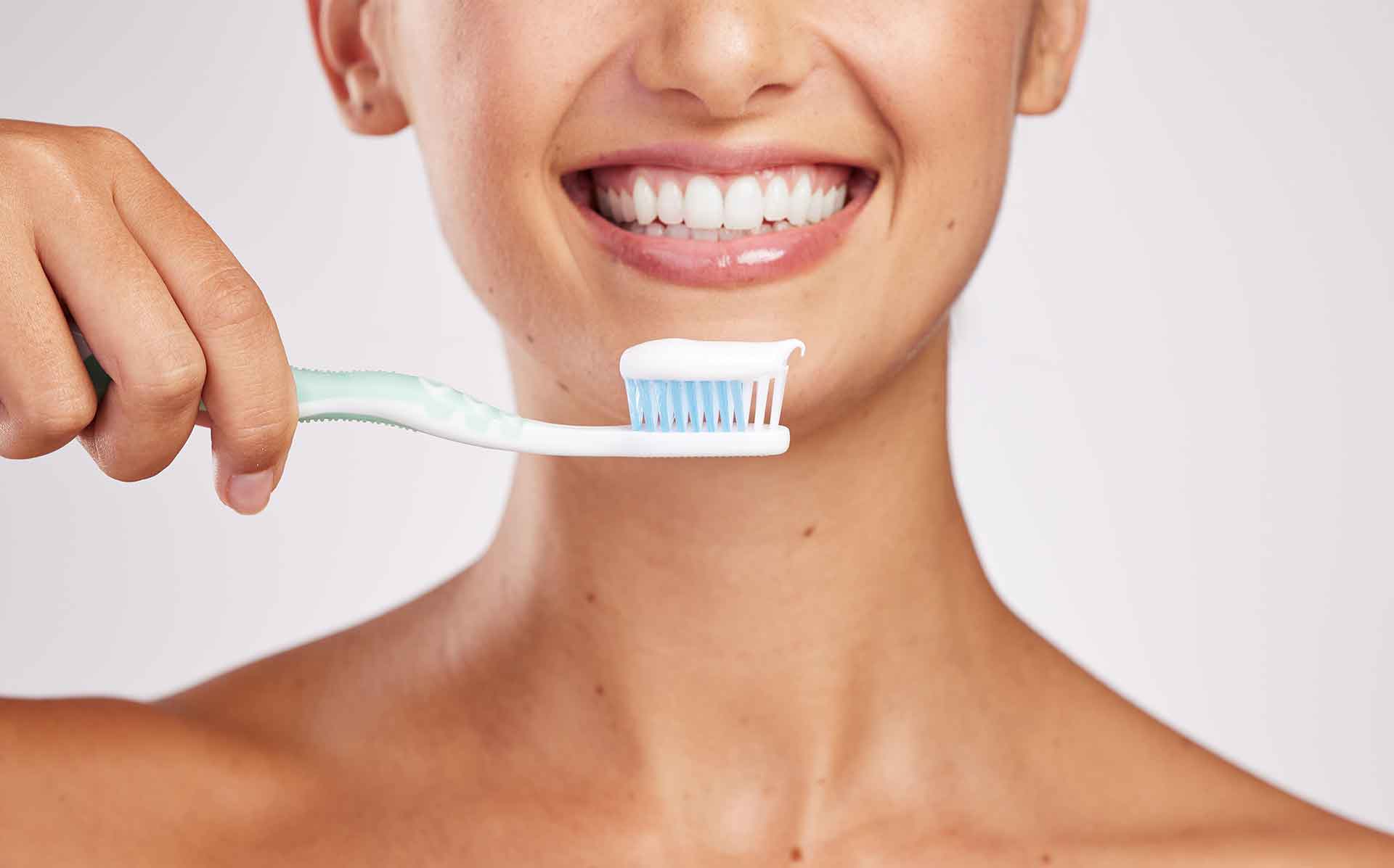 Karies vorbeugen – Zahnhygiene und gesunde Zähne